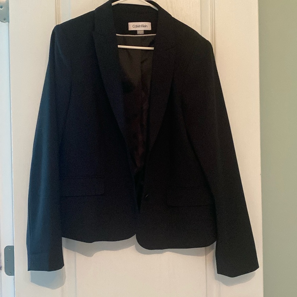 Calvin Klein Size 14 black blazer! Perfect staple for any closet!